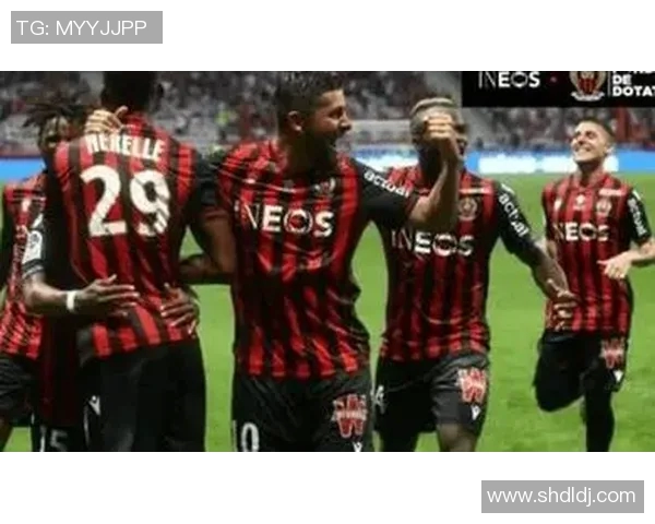 电竞新闻深入分析EDG在S15LOL赛事中的防守策略与比分表现